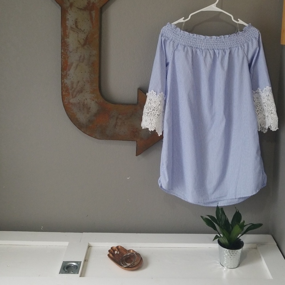 off the shoulders dress